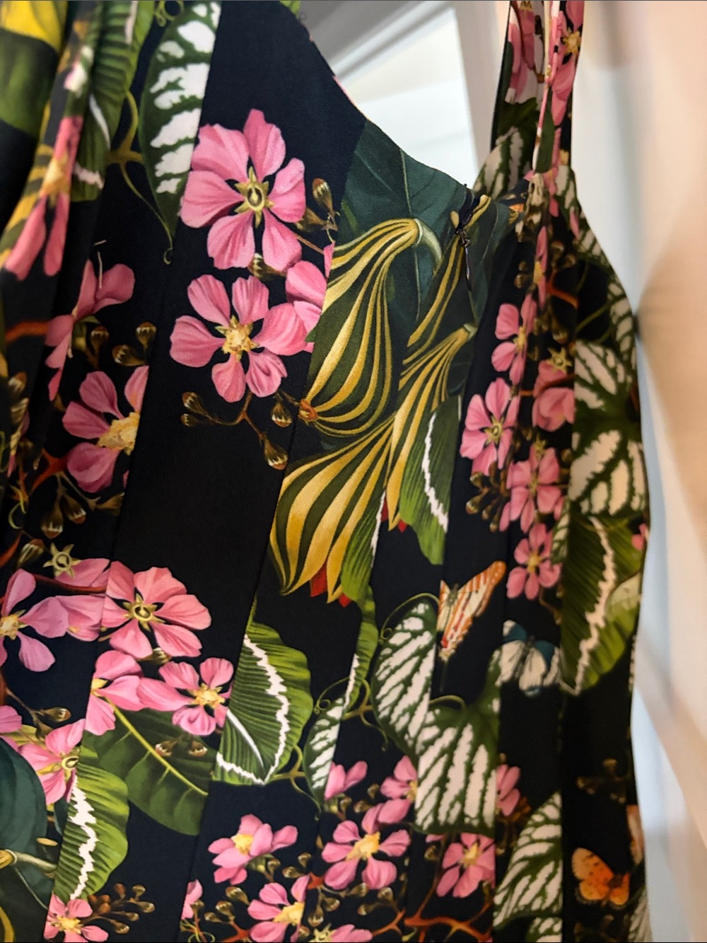 Oscar de la Renta Navy Floral Midi Dress with Pink & Green Print - Picture 4 of 5